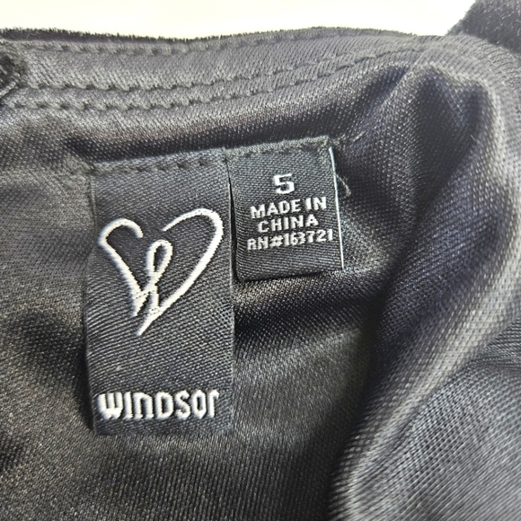 NEW Windsor Ramona Black Rhinestone Detail Velvet Mesh Formal Dress Gown 5 - Picture 5 of 7